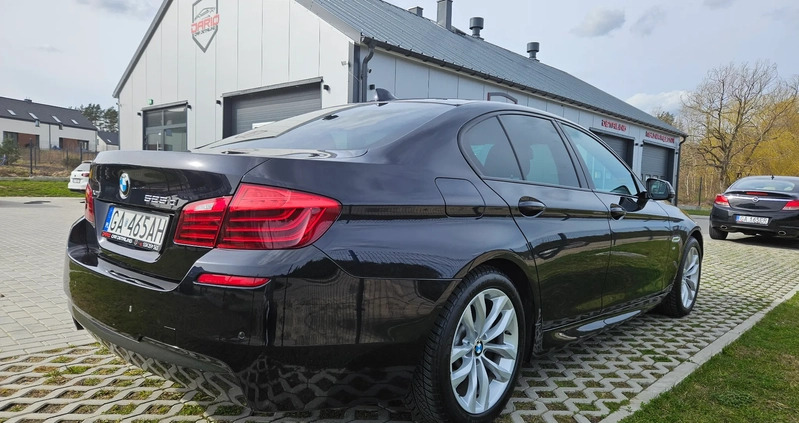 BMW Seria 5 cena 89790 przebieg: 207000, rok produkcji 2015 z Gdynia małe 92